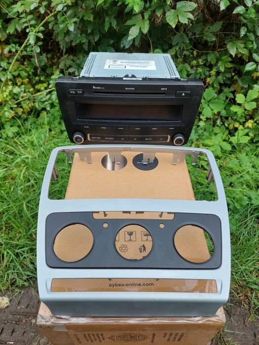 Автомагнітола skoda