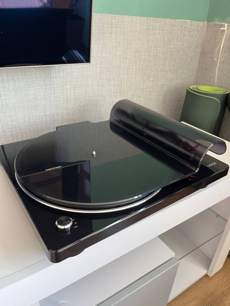 Виниловый проигрователь  Denon dp-400