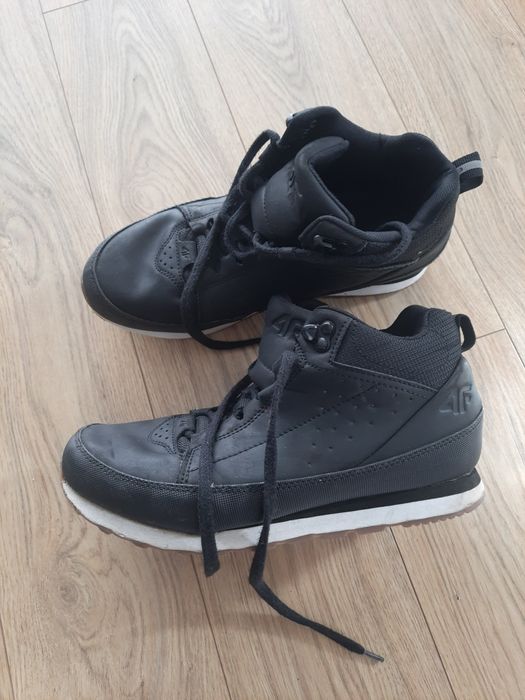 Buty zimowe chłopięce 36