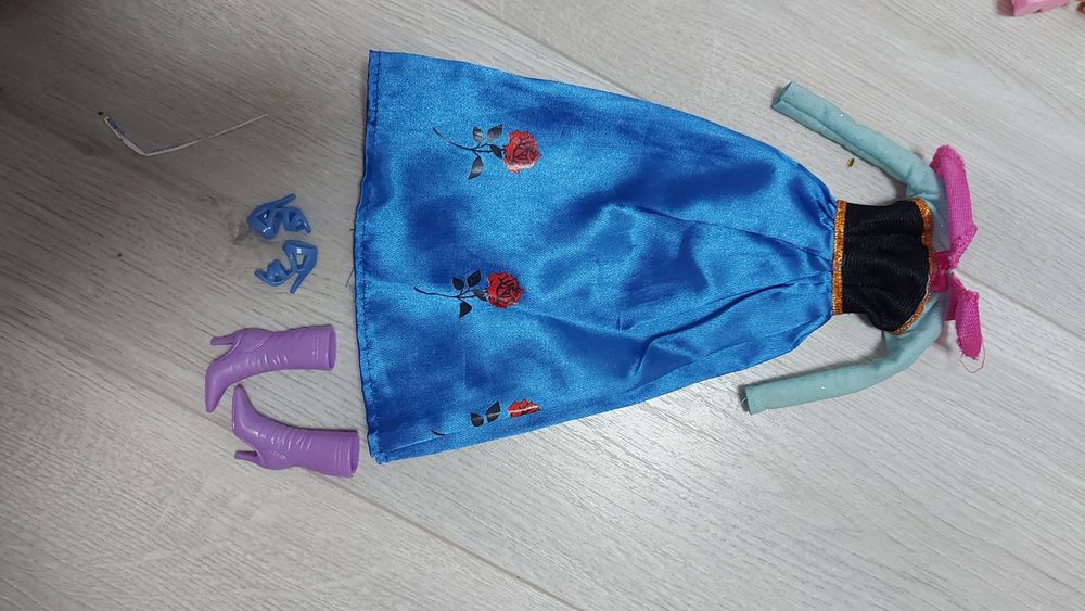 LOL OMG. В коробке, полный комплект! С пластинкой, музыкальная.