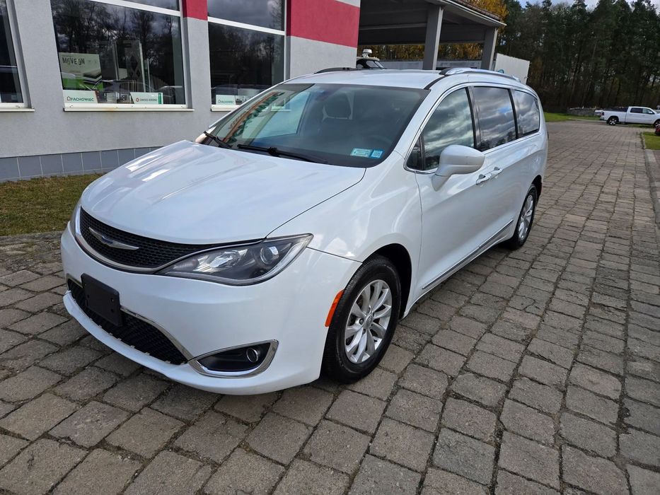 Chrysler Pacifica Touring L /  Skóra /  Navi / Kamera / El. Drzwi