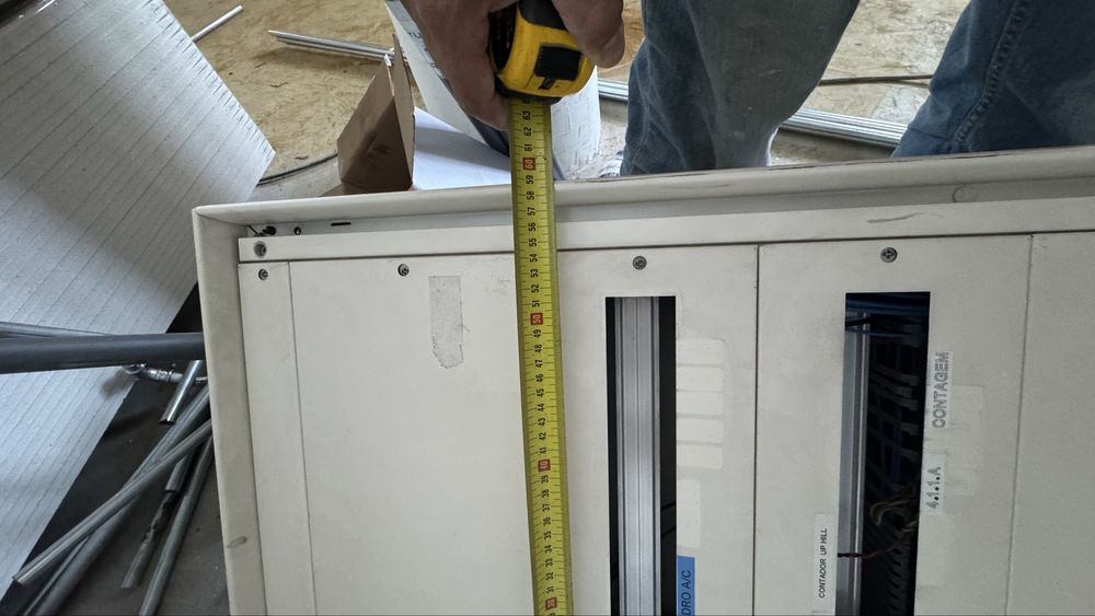 Quadro eletrico sem porta