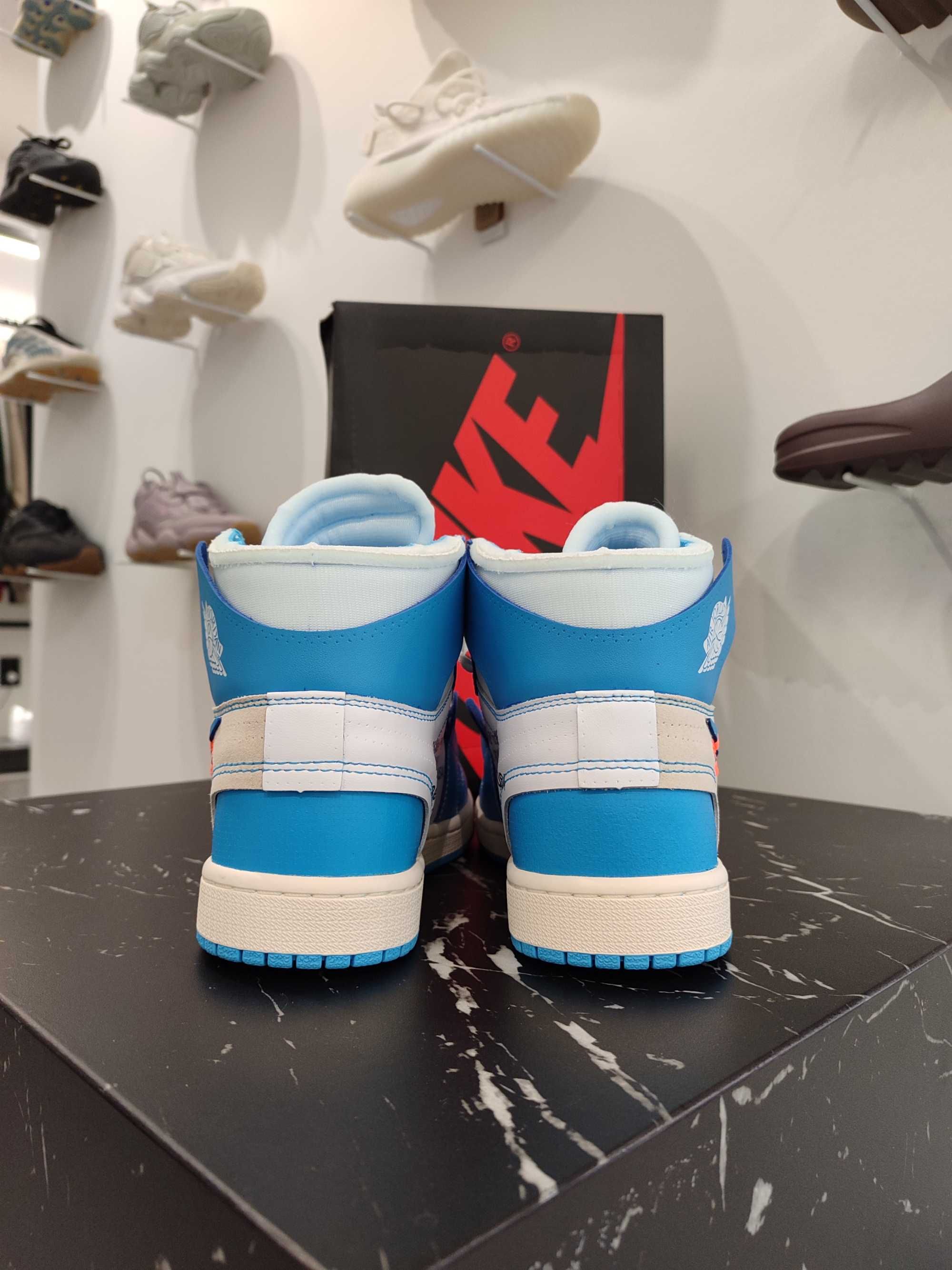 Кросівки Off-white X Jordan 1 Retro High University Blue