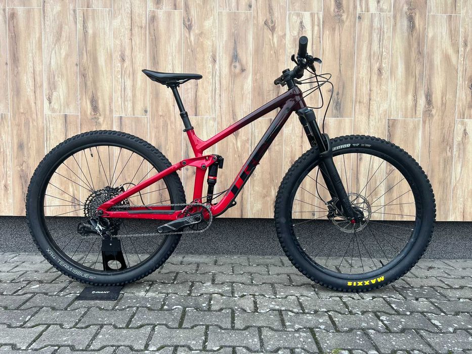 Rower MTB Trek Slash 8 czerwony M, wysyłka, raty 0%