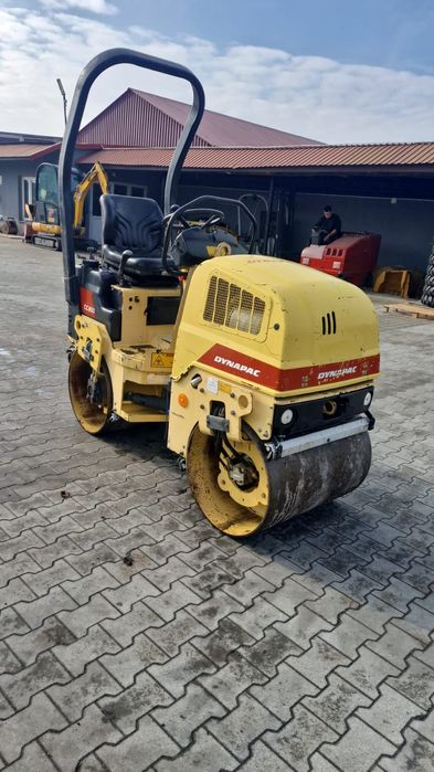 Walec dynapac cc 800