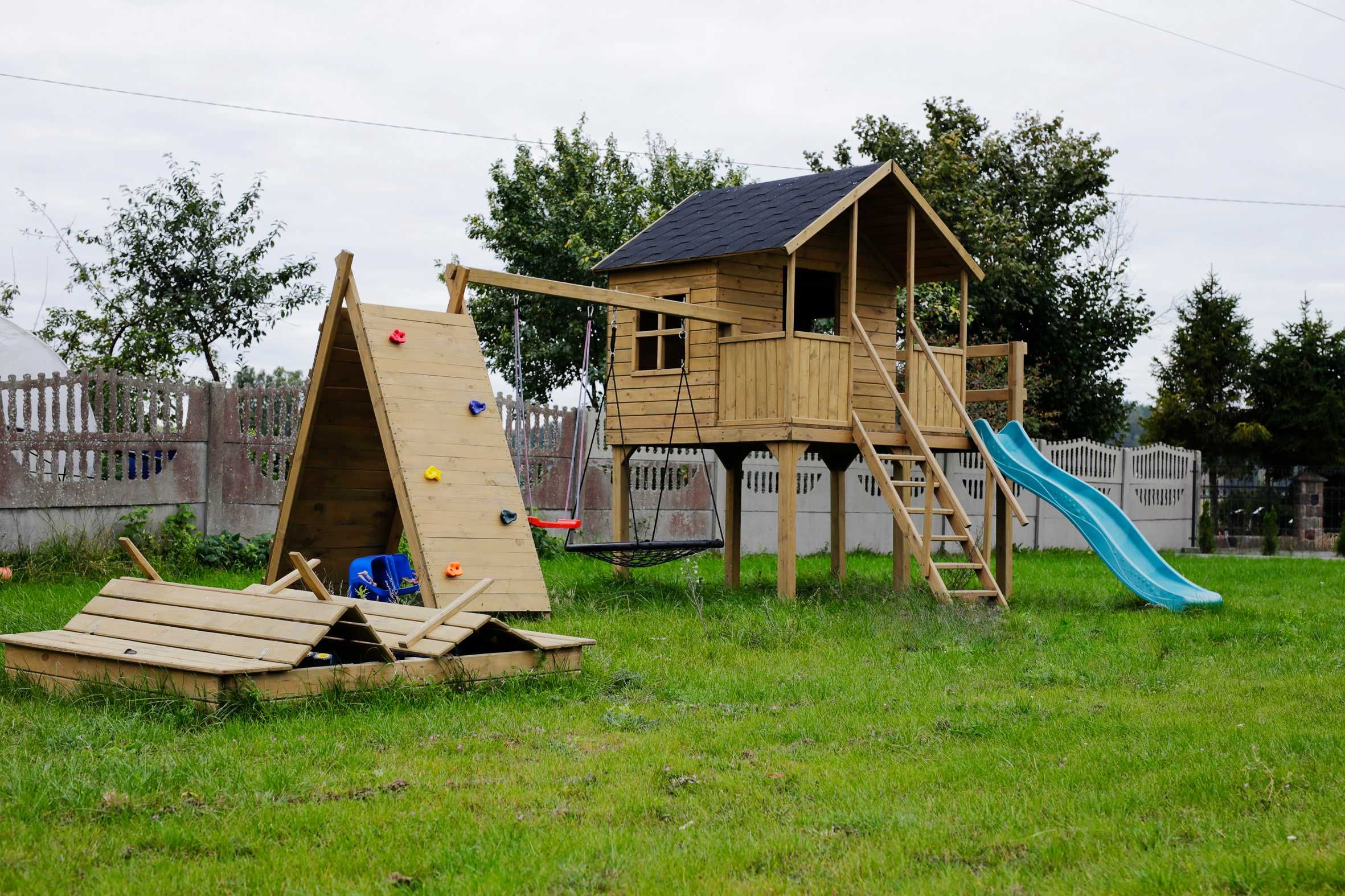 Domek na Kaszubach, z widokiem na jezioro - 10 osób