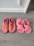 Buty do wody, klapki basenowe 24
