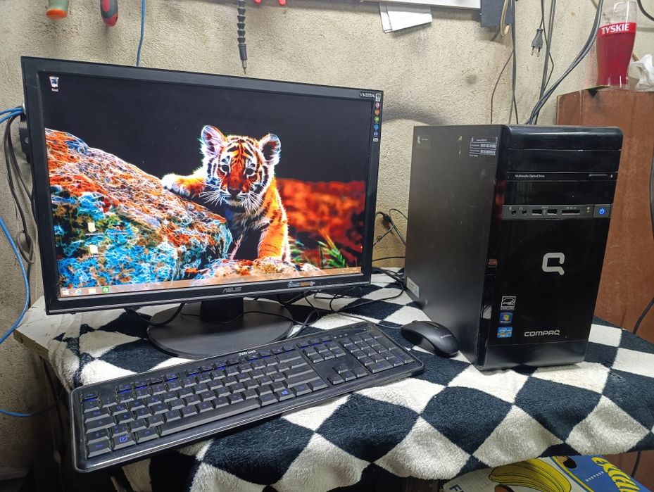 Komputer 4x3ghz, Duży Monitor 22 całe, komplet