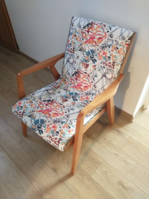Fotel nowa tapicerka - dealny i nieużywany