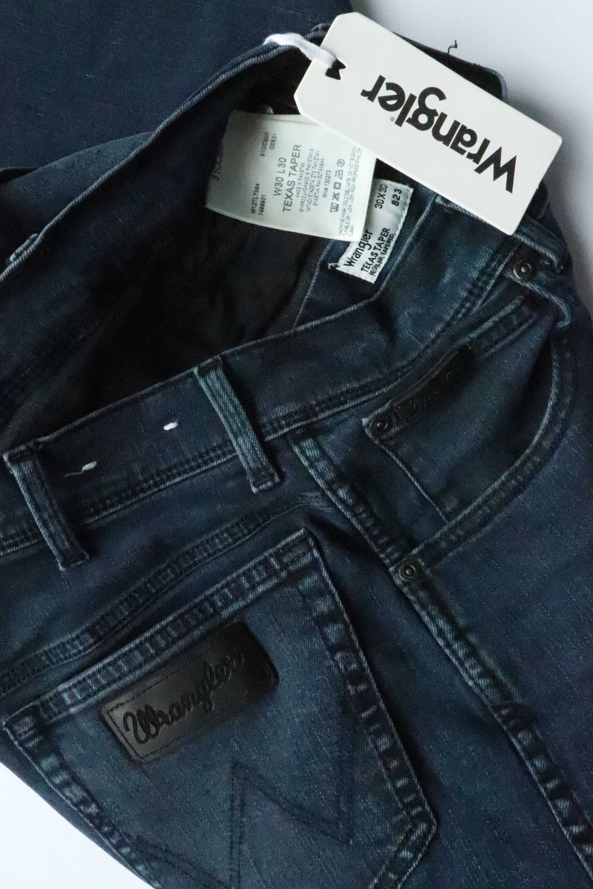 WRANGLER TEXAS TAPER W30 L30 męskie spodnie jeansy slim fit nowe