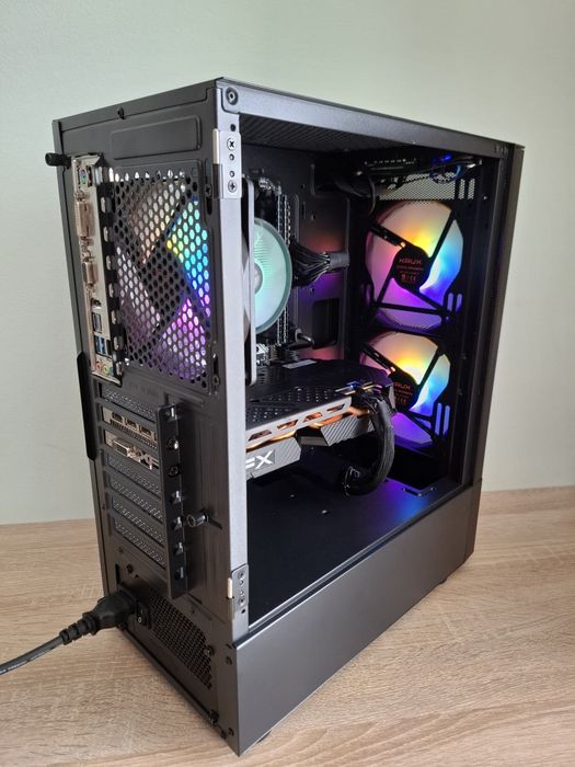 Komputer Do Gier - Ryzen 5 3600 | RX 580 8GB | 16 GB RAM | ARGB |