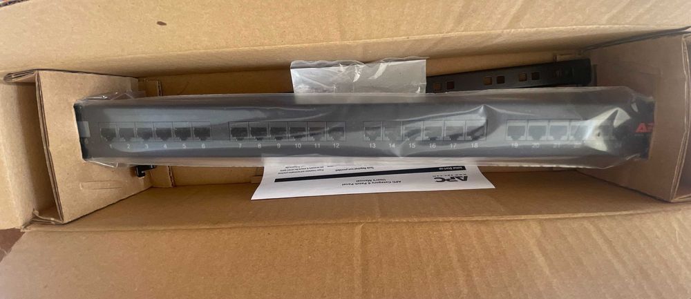 Patch Panel 24 Portas RJ45 CAT 6 da APC