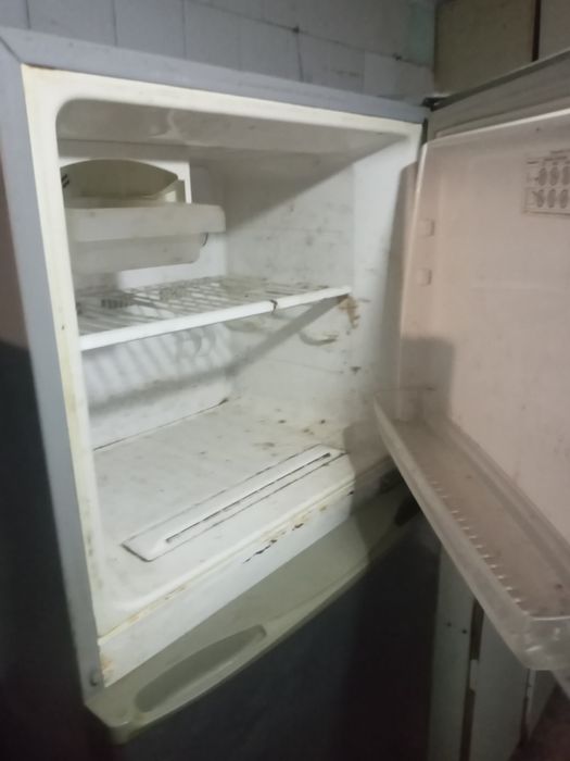 Холодильник Samsung