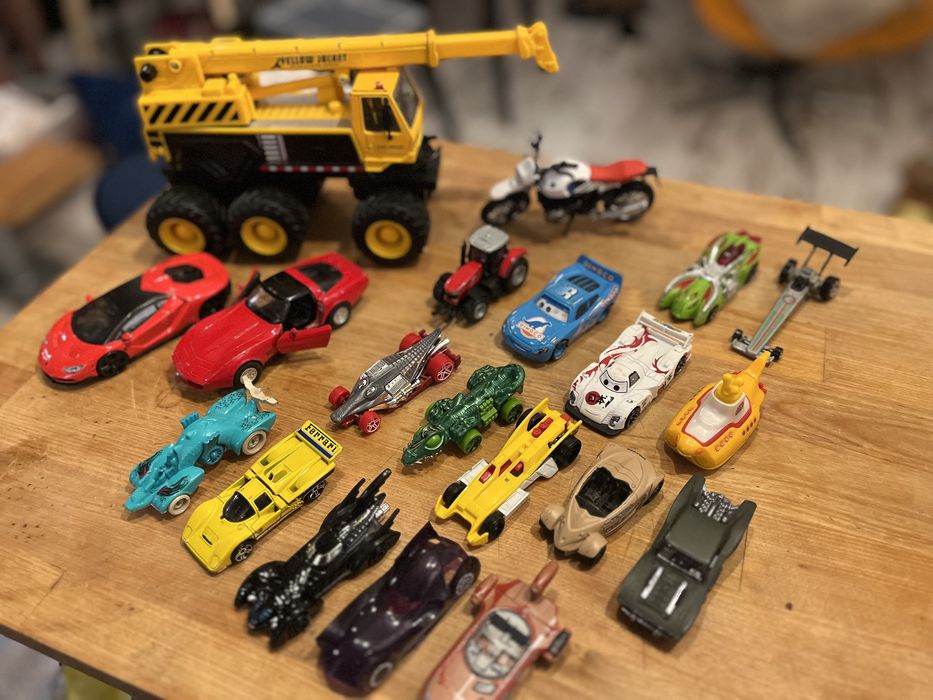 Auta hot wheels Kapitan Ameryka