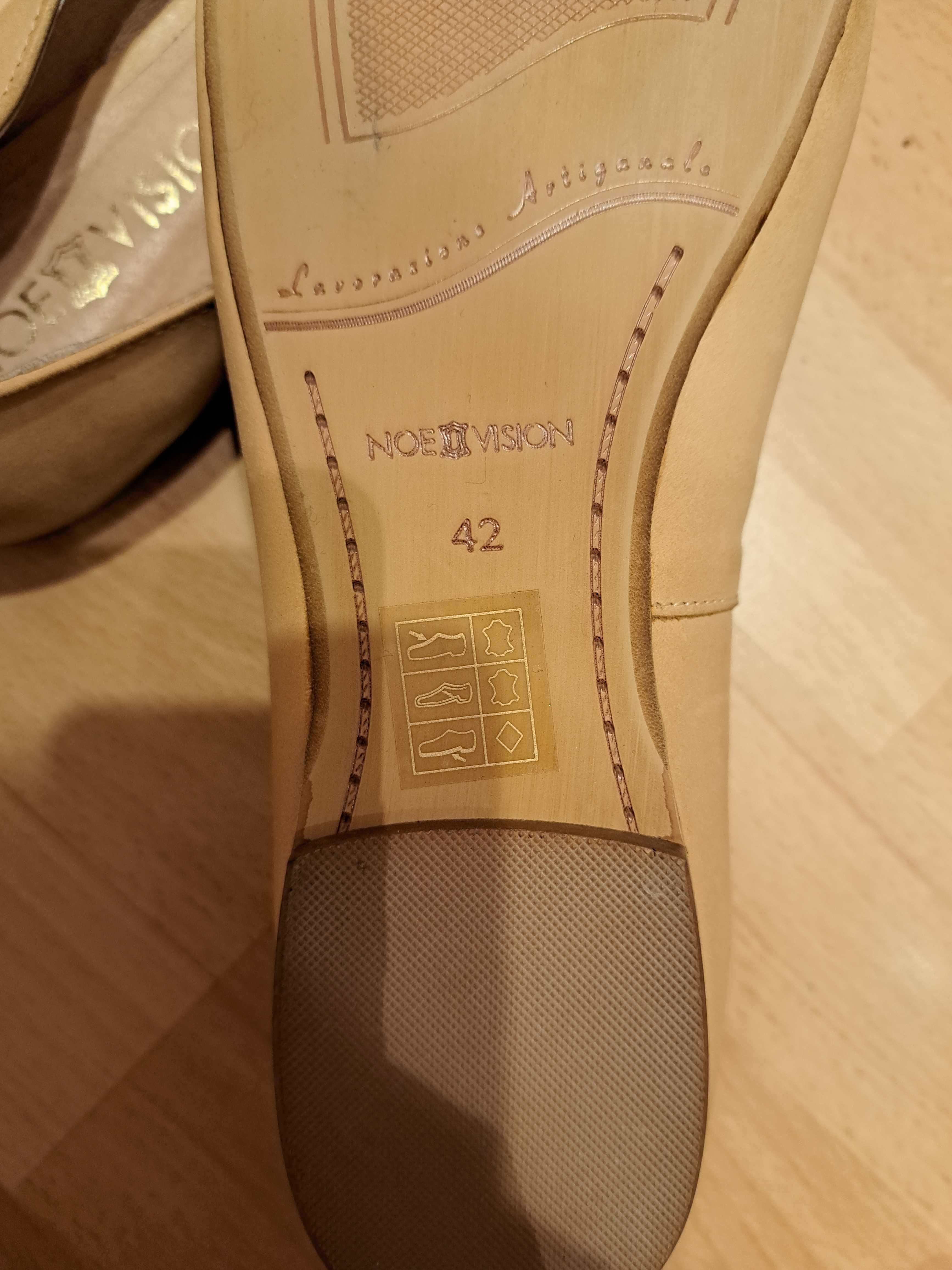Buty roz. 42 balerinki z ćwiekami