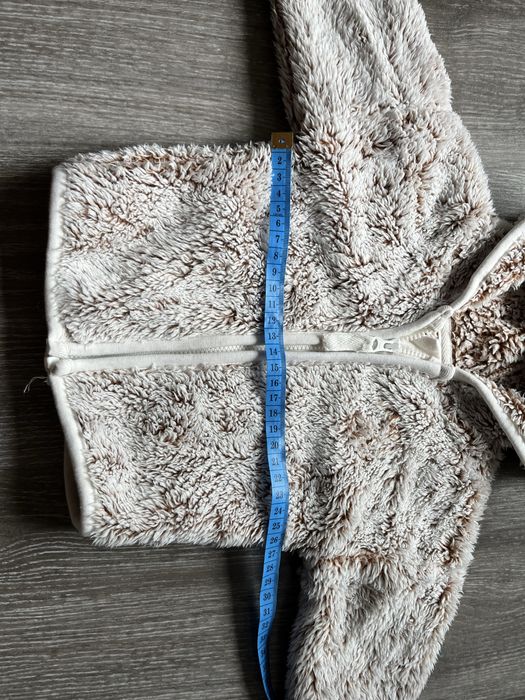 Тепла кофтинка 62 р. на замочку від George