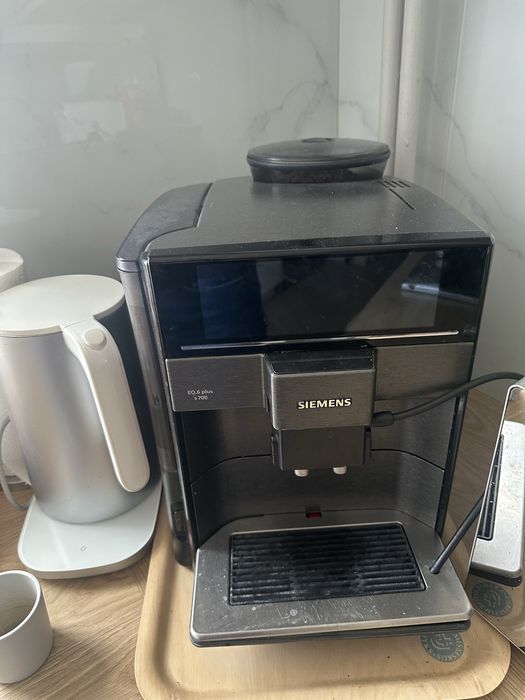 Ekspres do kawy Siemens EQ.6 plus s700