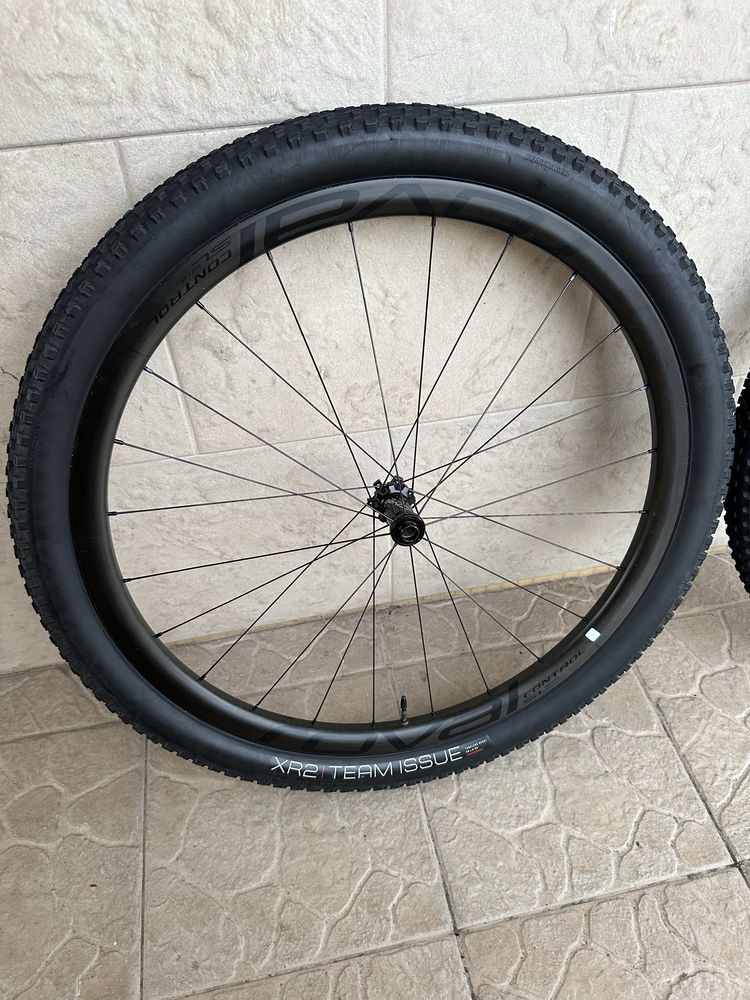 Rodas de BTT em CARBONO 29 - Roval