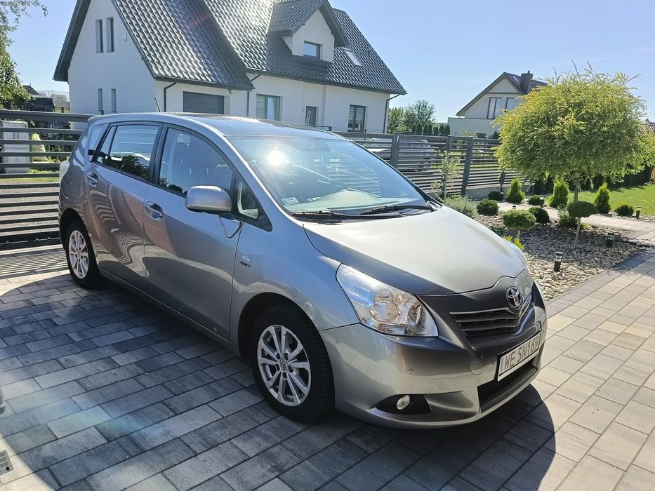 Toyota Verso 1,8 benzyna mozliwa zamiana na mniejsze auto