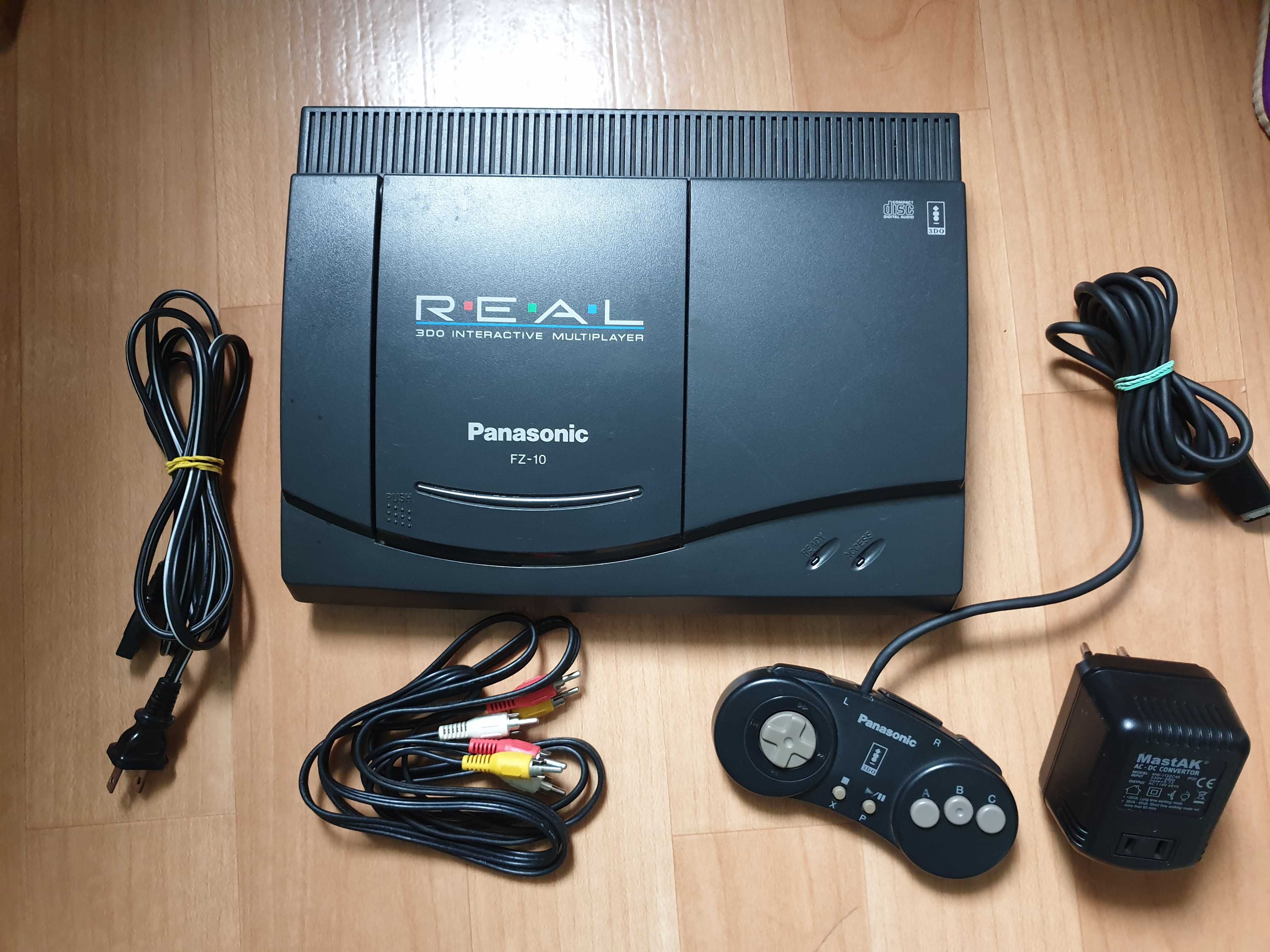 Ігрова консоль Panasonic 3DO з віртуальним приводом, більше 130 ігр