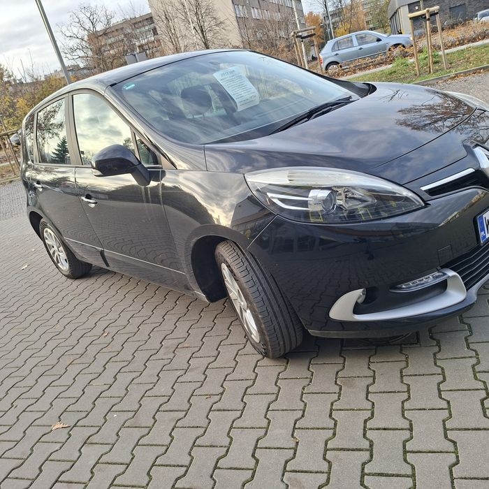 Renault Scenic 2013 rok