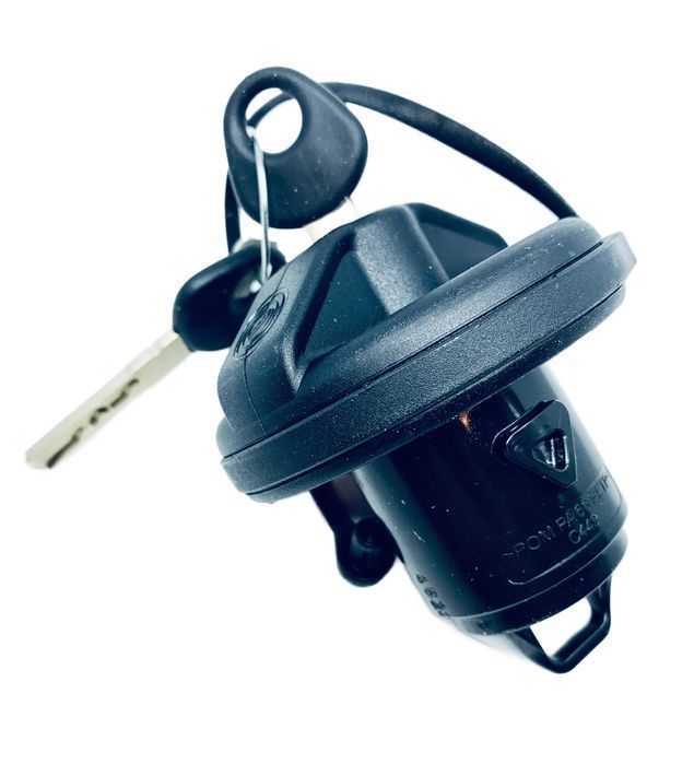 Korek wlewu paliwa zamykany Fiat Bravo Punto Seicento 500 Doblo