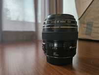 Canon 85 mm f/1.8 USM