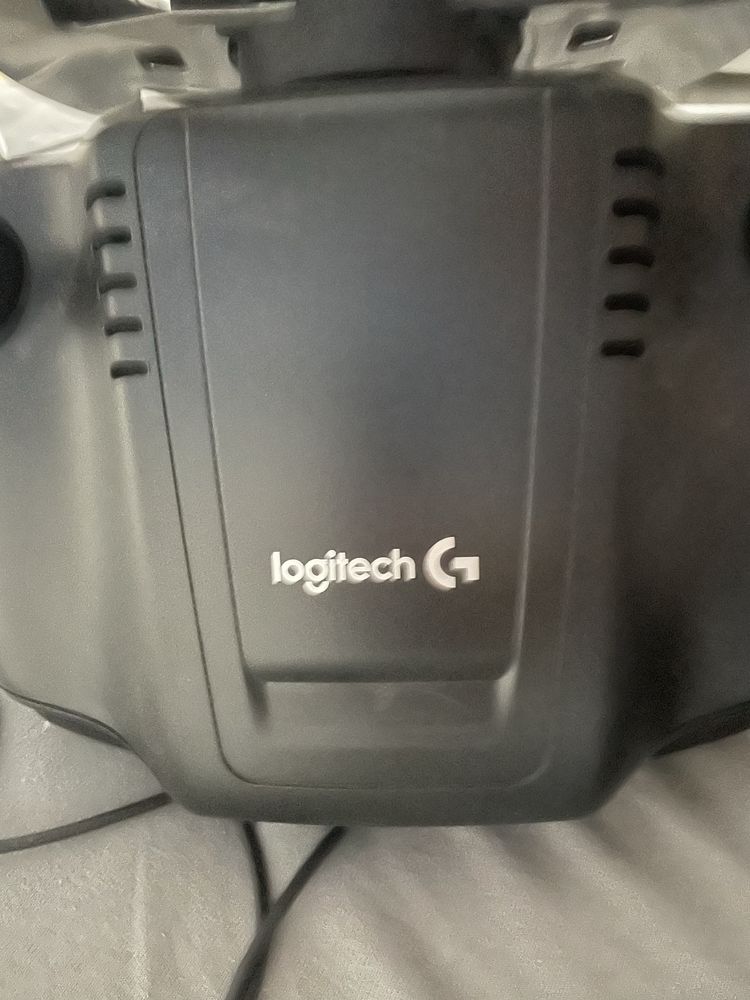 Kierownica LOGITECH G29 + Drążek zmiany biegów