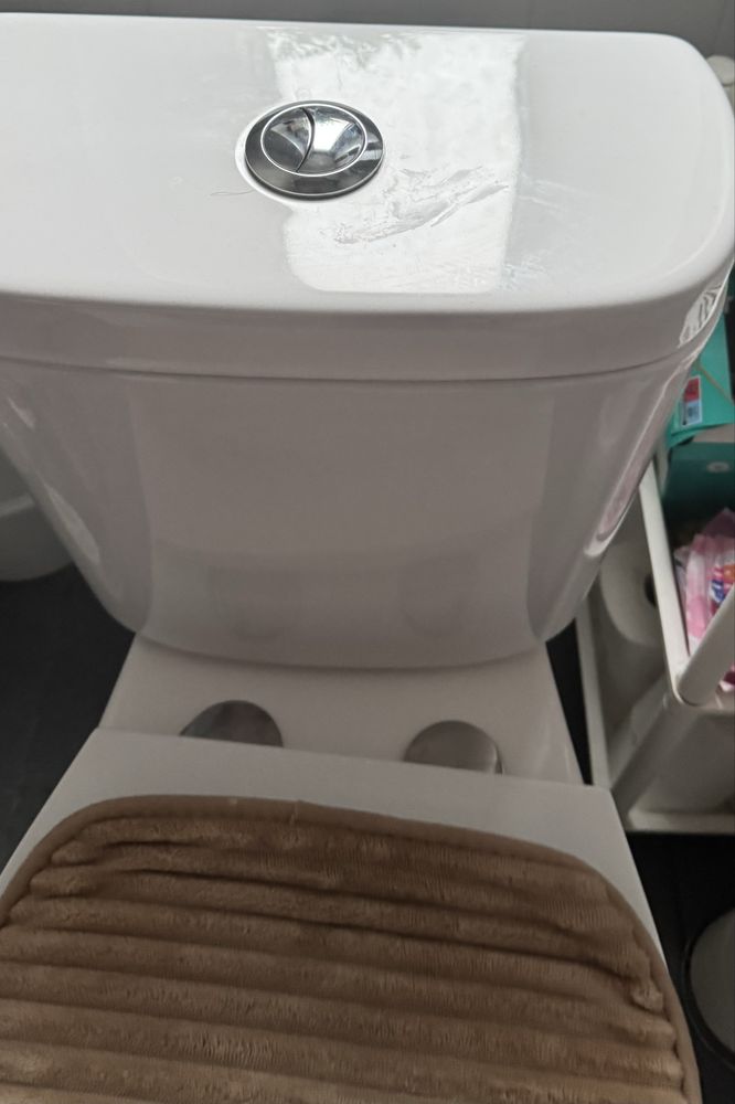 Kompakt wc biały z deską