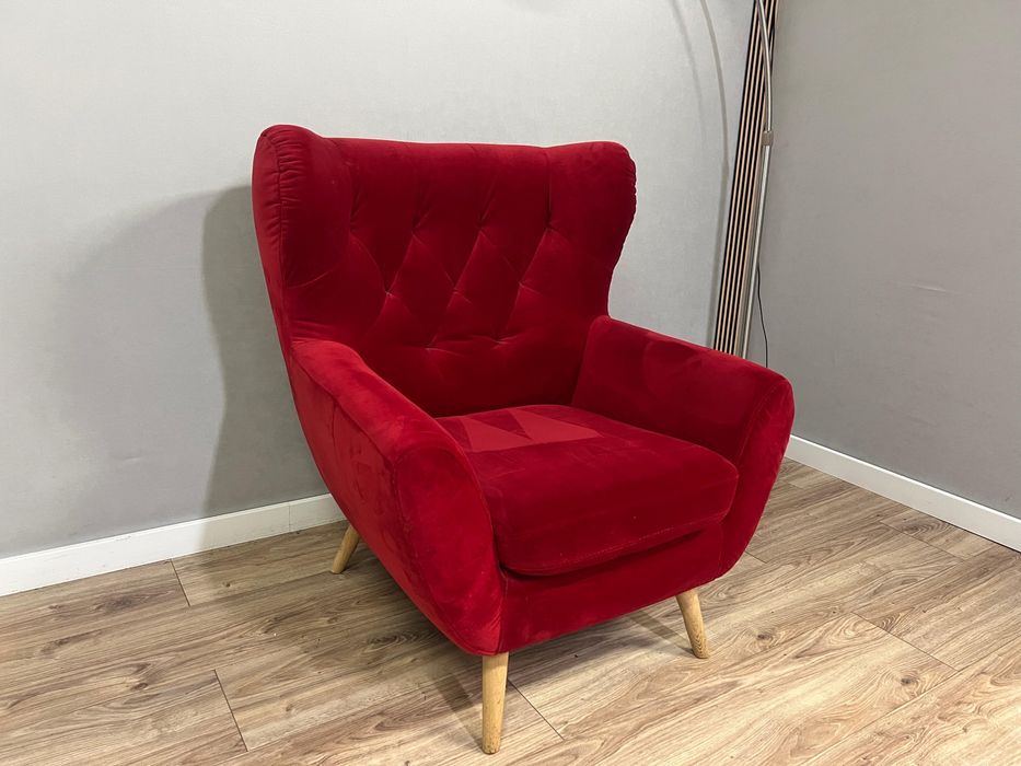 Fotel Czerwony Welur "Uszak" Pikowany 85cm Dostawa