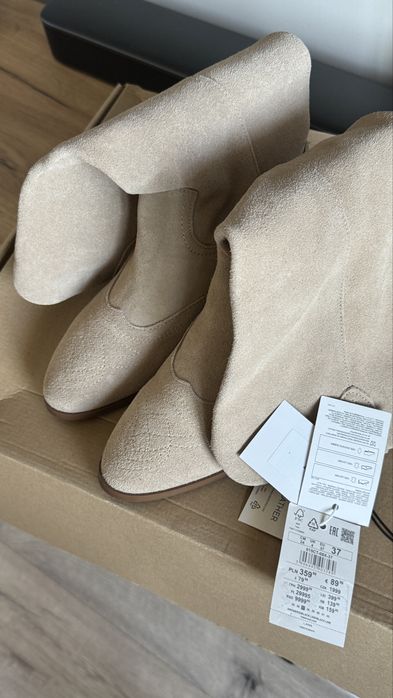 Beżowe kowbojki botki zamszowe – 100% skóra naturalna (rozm. 37)