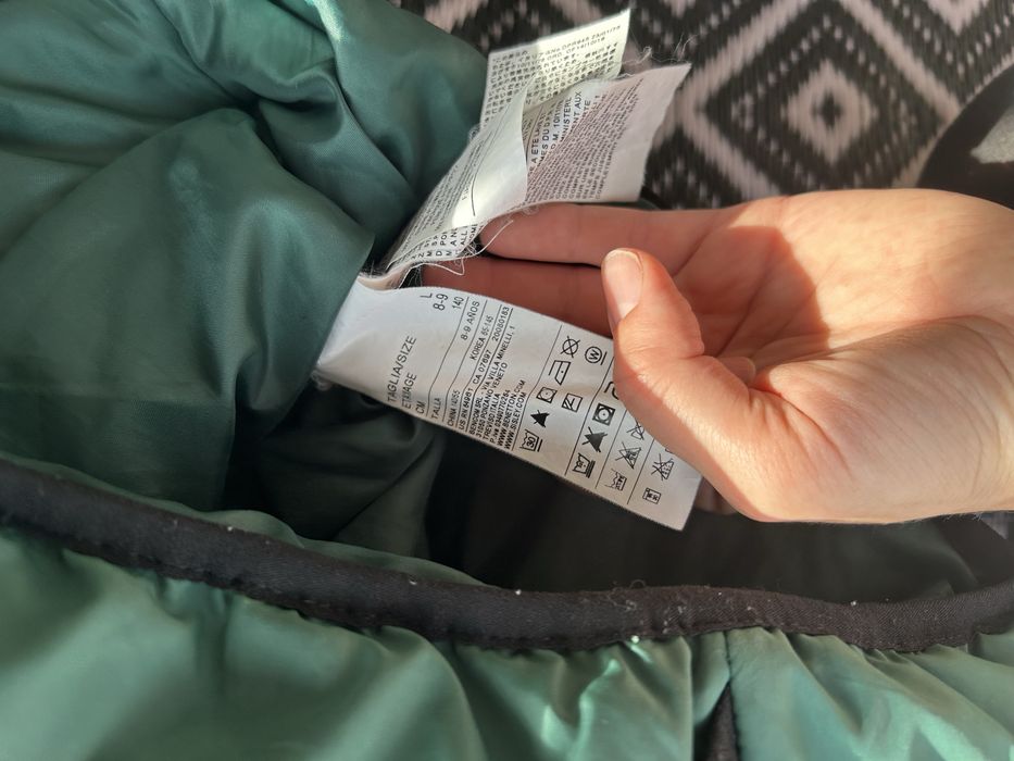 Puchowa zimowa kurtka benetton zielona 128 134