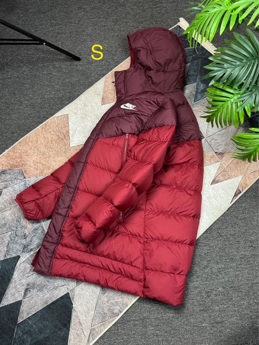 Пуховик Nike NSW плащ парка розмір S