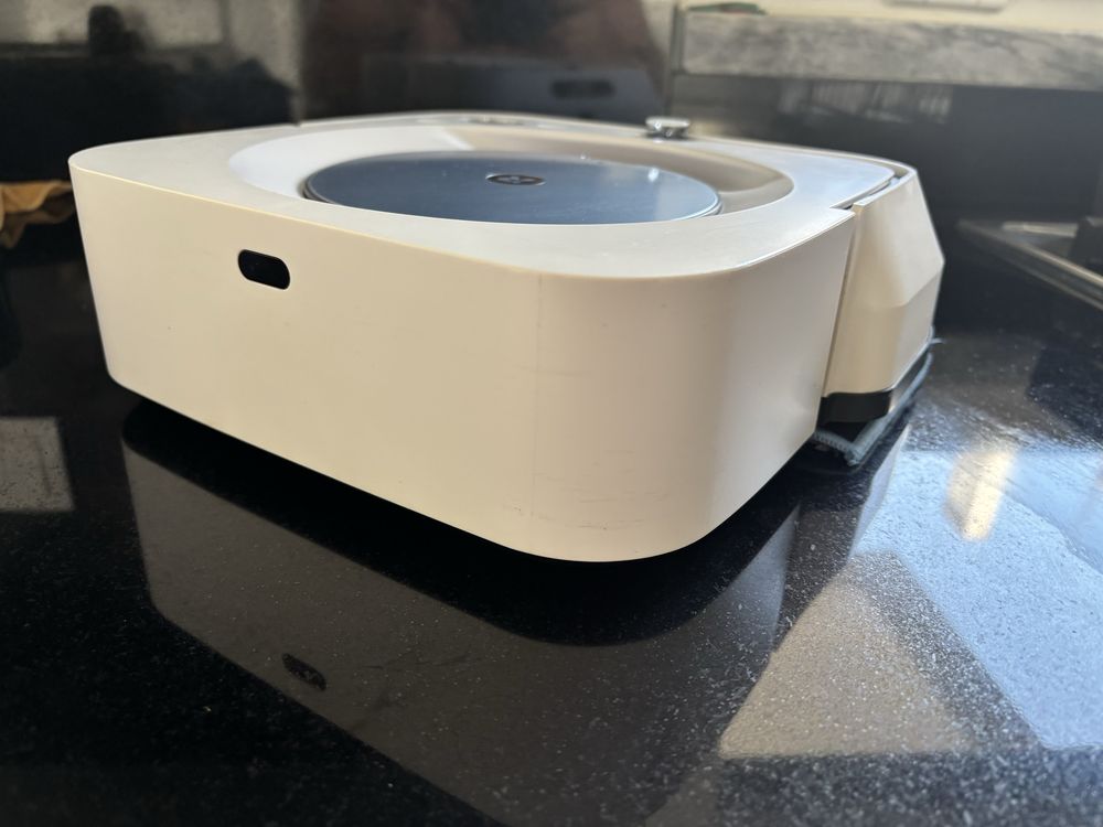 Roomba Braava Jet m6 iRobot