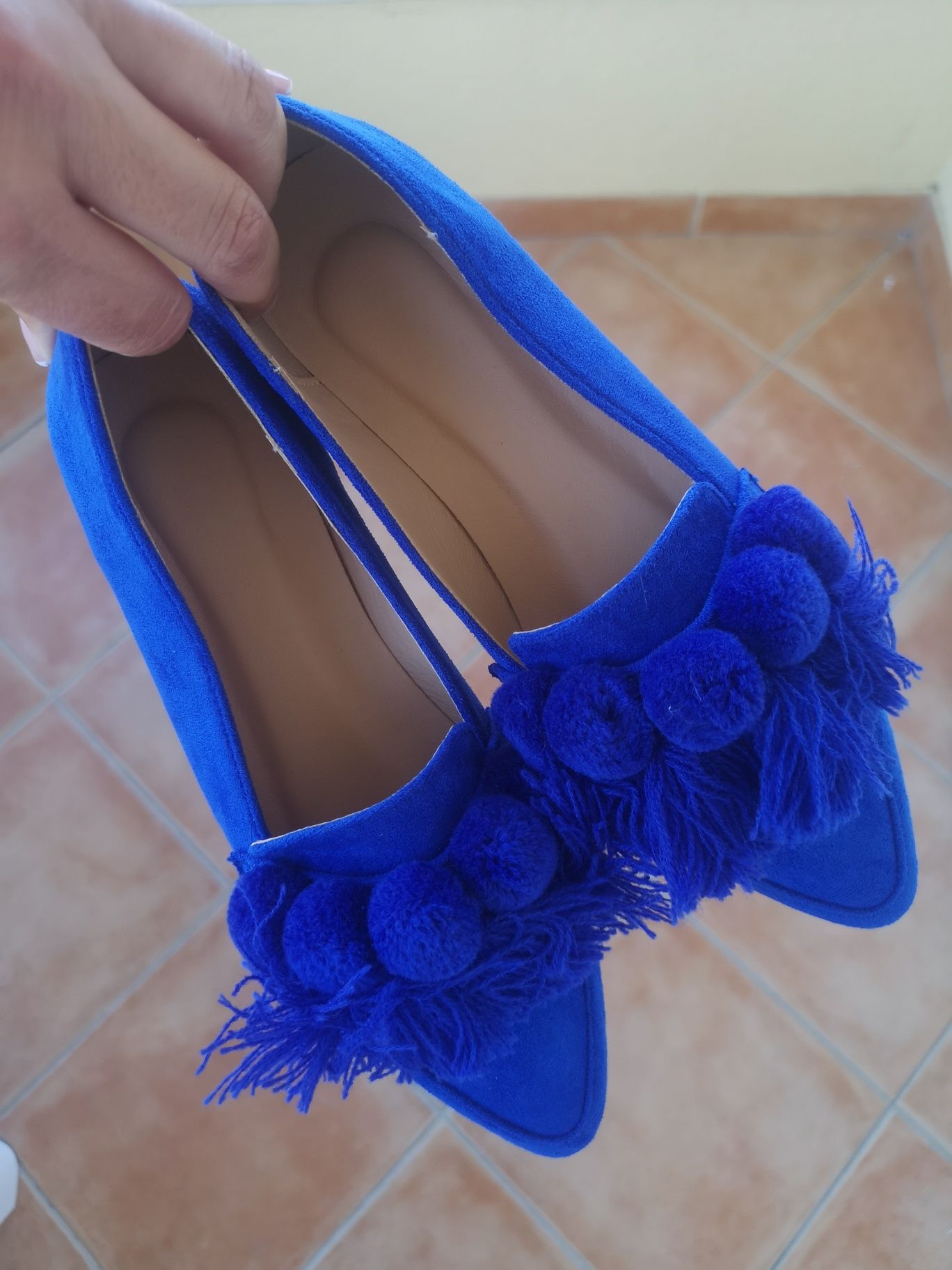 Sapatos azulao novos