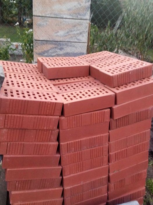 Cegła klinkierowa drążona Pomerania 25x12x6.5 cm