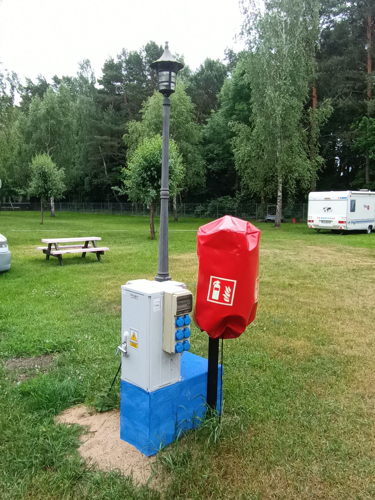 JANTAR -Pole namiotowe" Młody Delfin "