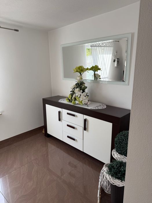 Sprzedam komodę i lustro