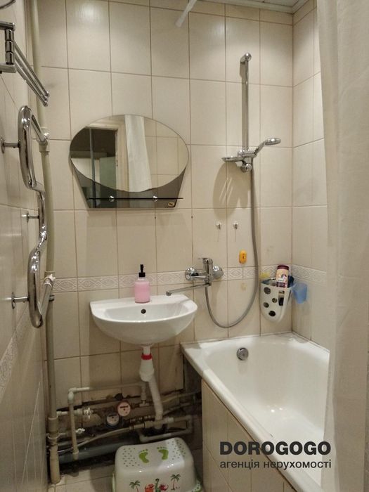 Продаж 3 к квартири!! центр м. Вишневе