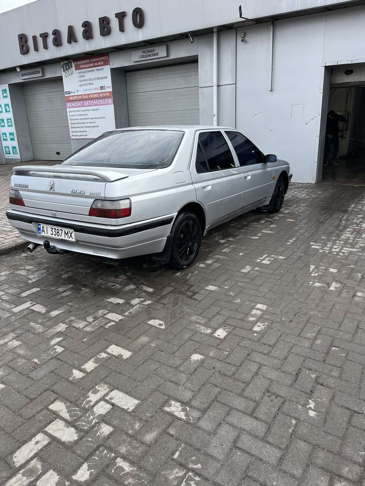 Peugeot 605 turbo