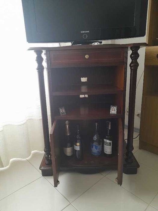 Móvel TV/Bar Impecável
