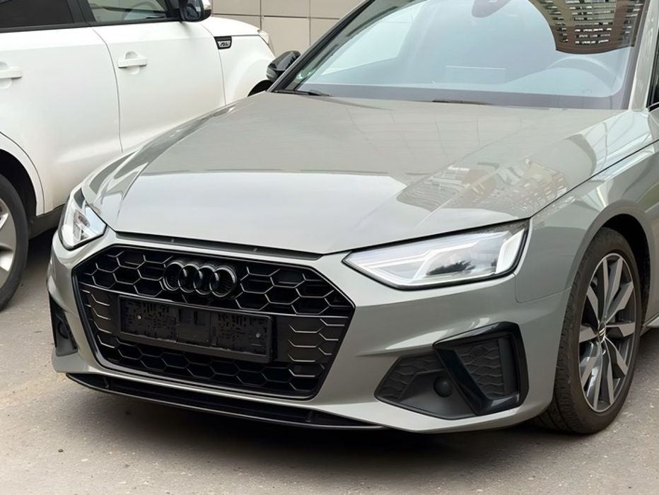 Передній бампер в стилі RS4/S4 на Audi A4 B9 20-24 та audi a4 b9 sline