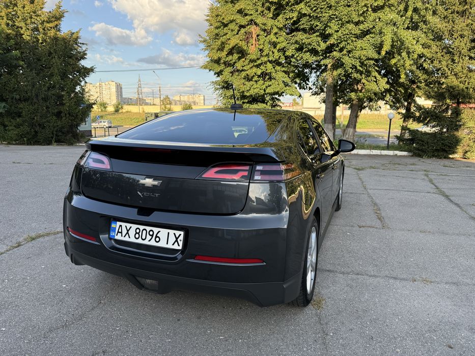 Продам Chevrolet Volt Шевроле вольт 2015 в гарному стані