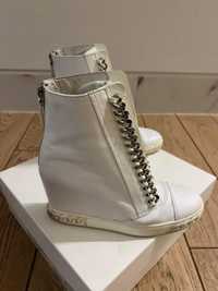 Casadei sneakersy 38 biale