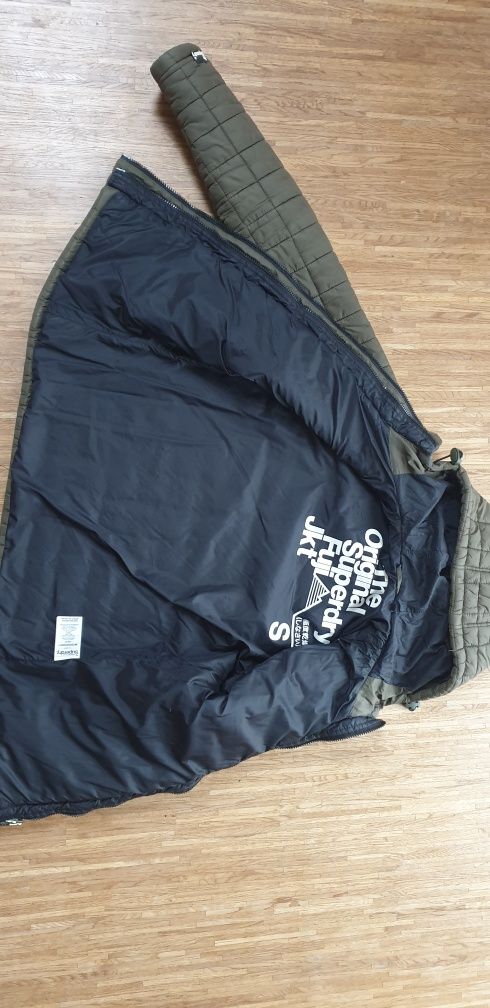 Superdry Kurtka ocieplana khaki oliwkowa S