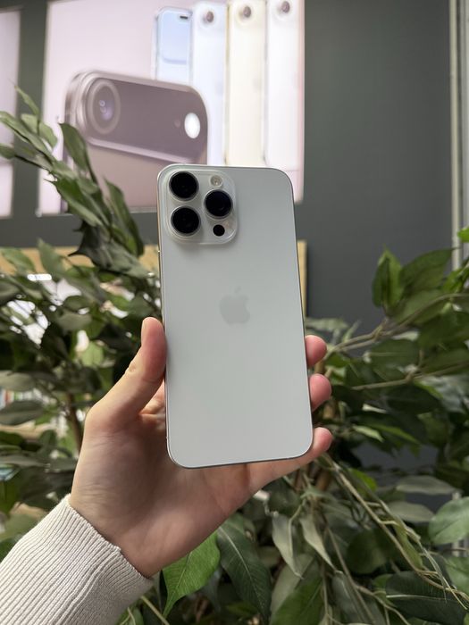 iPhone 15 Pro Max 256GB White Titanium