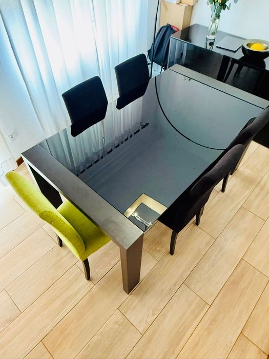 Mobília de sala de jantar e estar