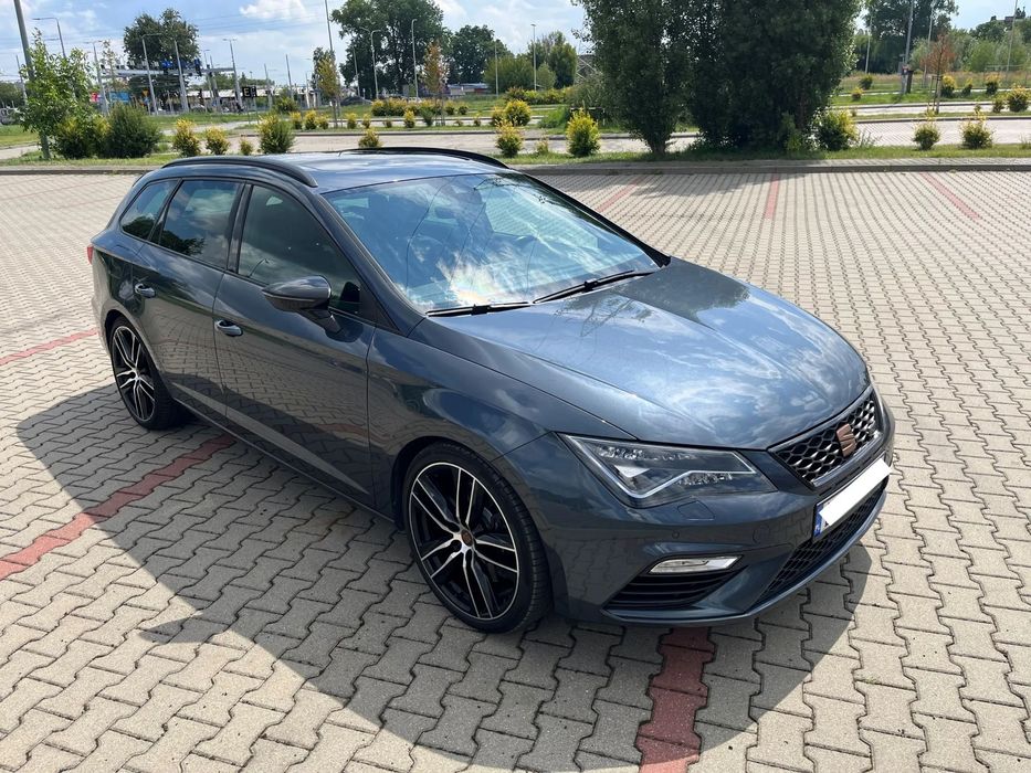 Seat Leon Seat Leon ST 2.0 TSI Cupra 300 KM S&S 4Drive DSG 7