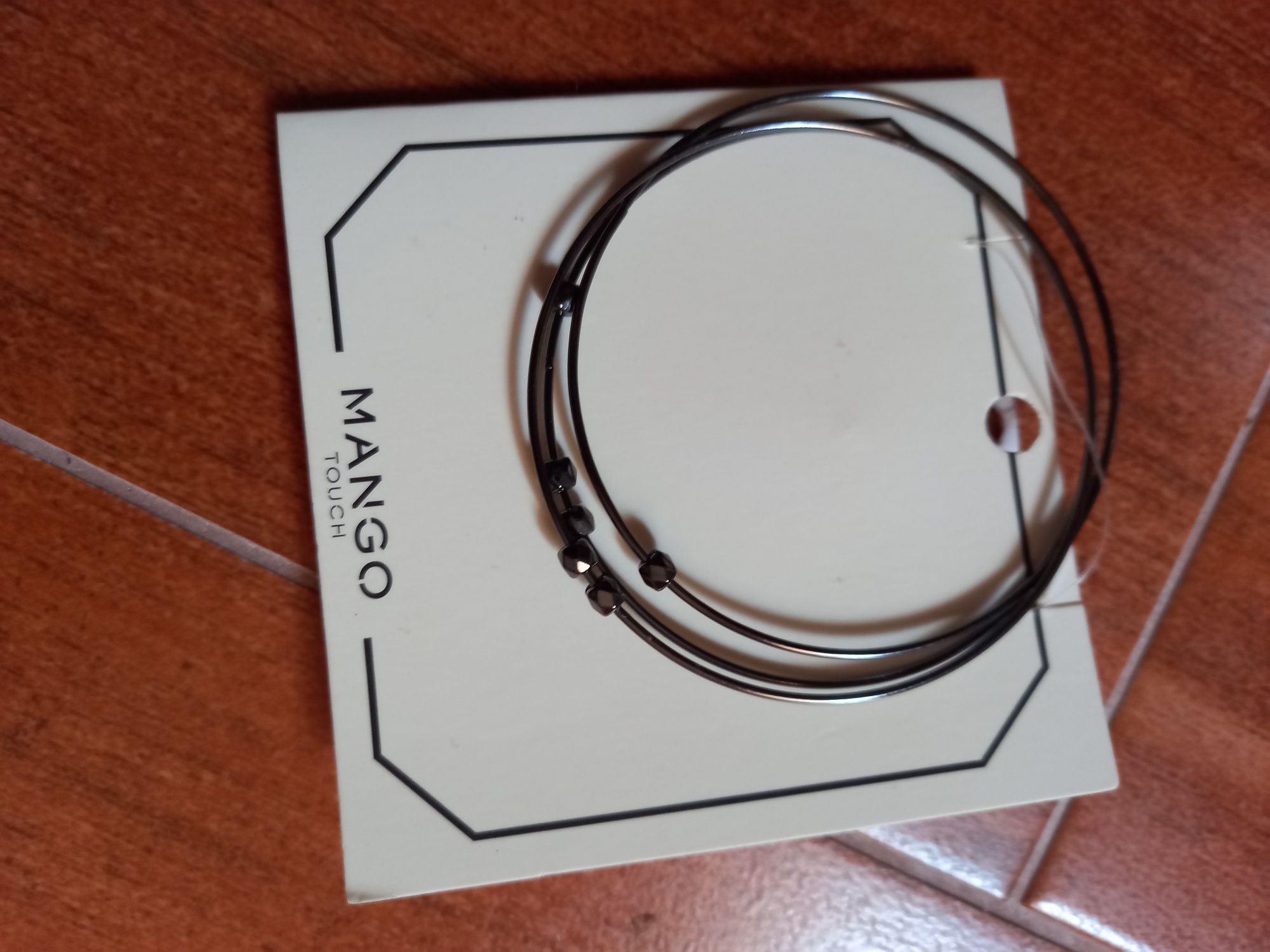 Pulseiras da Mango