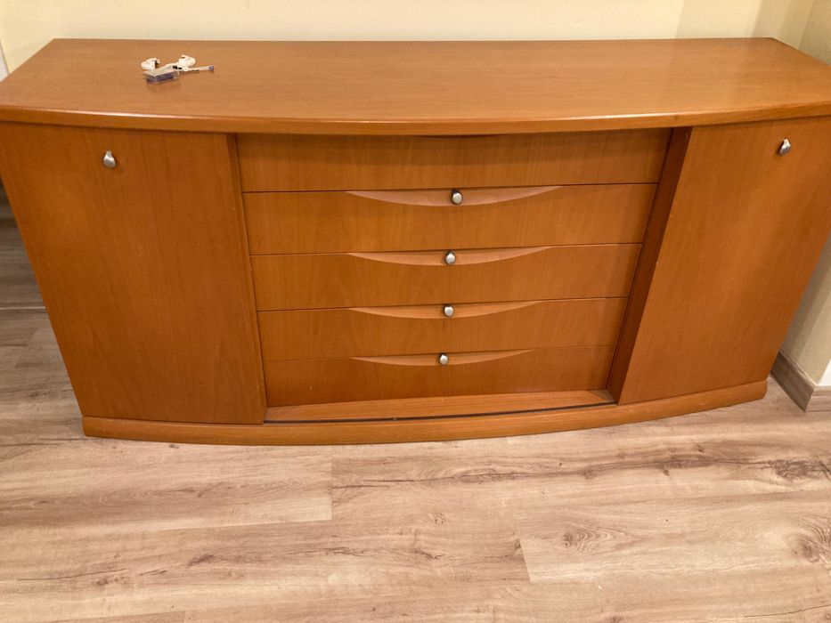 Aparador sala em faia